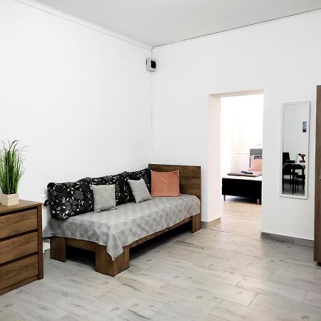 Dunapart Apartment Vác Zewnętrze zdjęcie